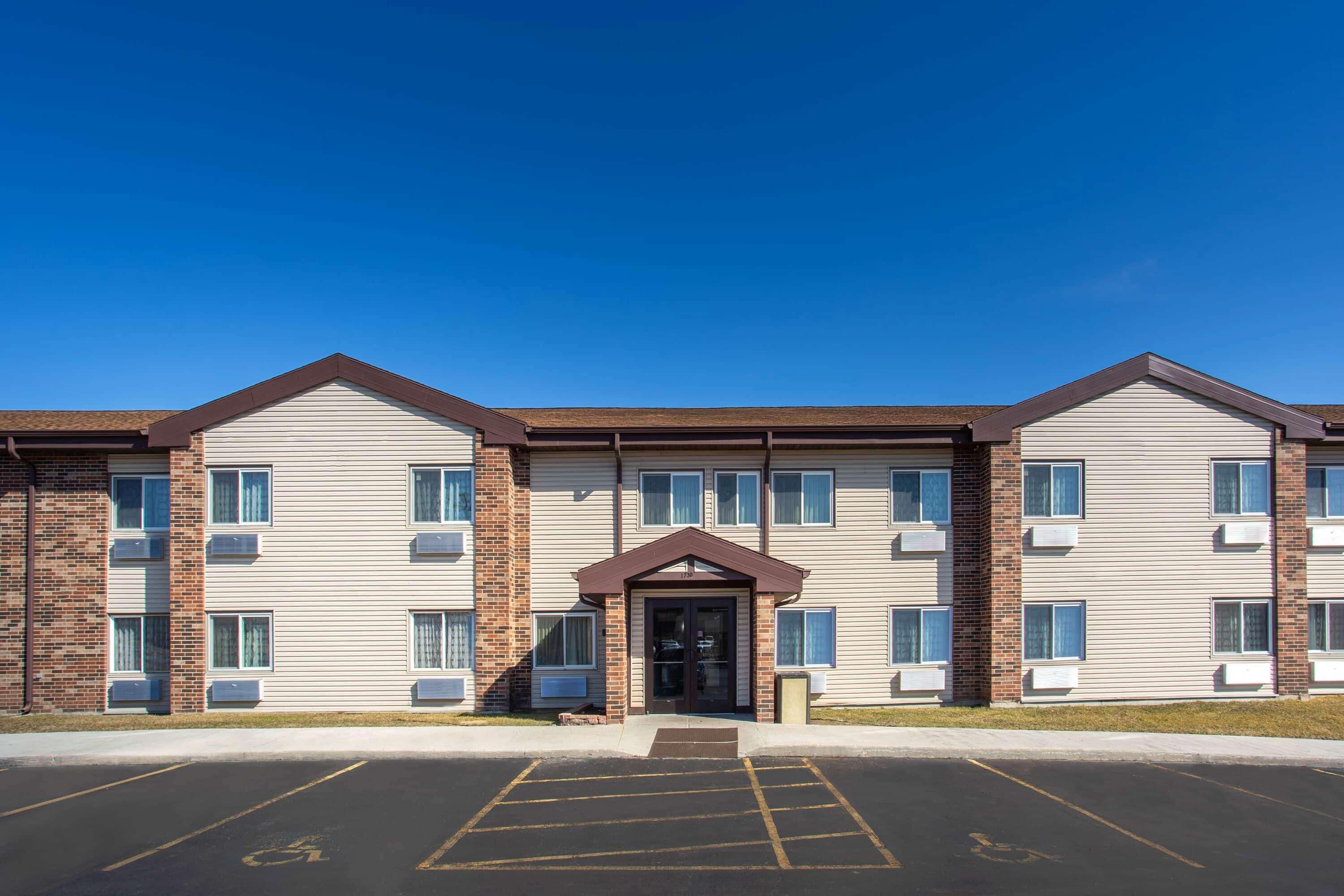 Baymont By Wyndham Joliet Hotel Eksteriør billede