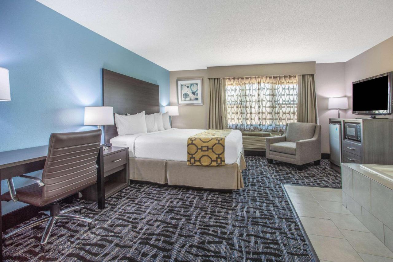 Baymont By Wyndham Joliet Hotel Eksteriør billede