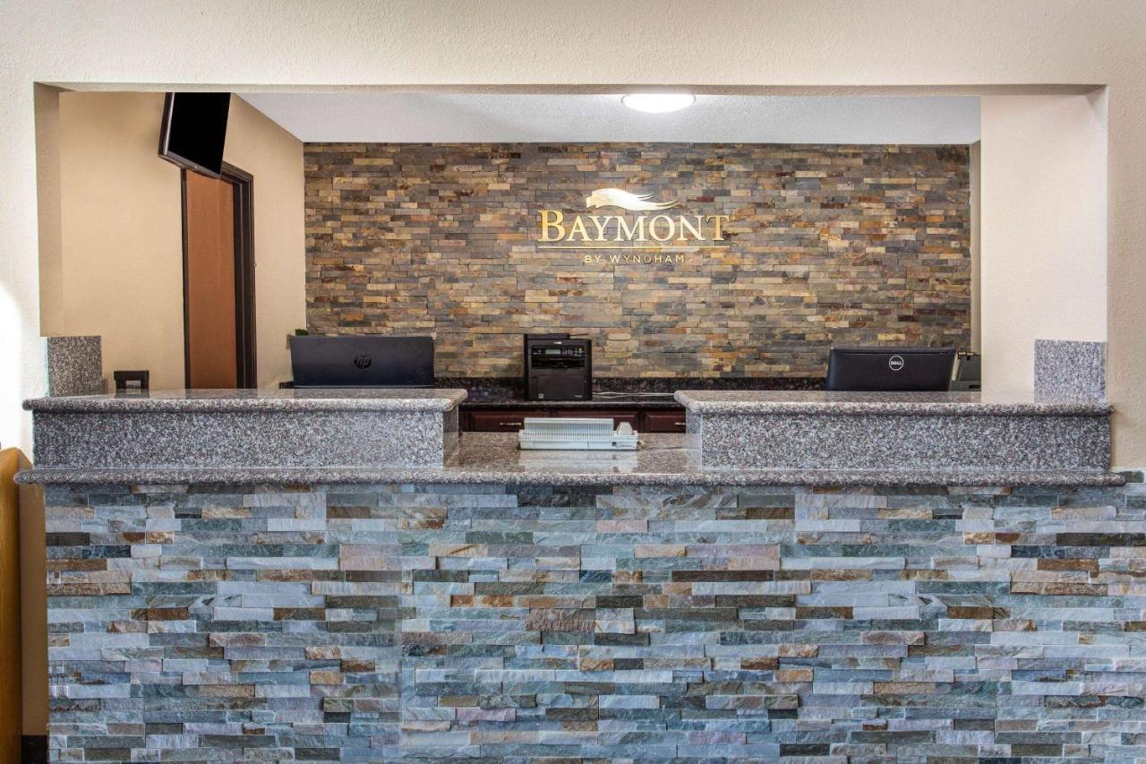 Baymont By Wyndham Joliet Hotel Eksteriør billede