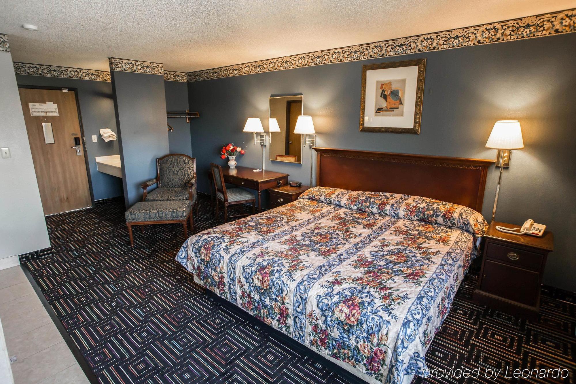 Baymont By Wyndham Joliet Hotel Eksteriør billede
